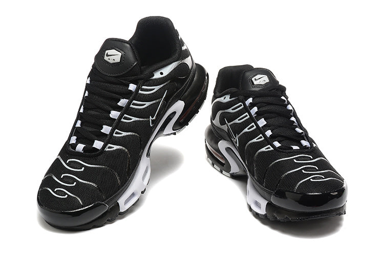Airmax Plus III White Black